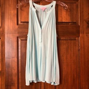 Lilly Pulitzer top L in a soft bluish teal.